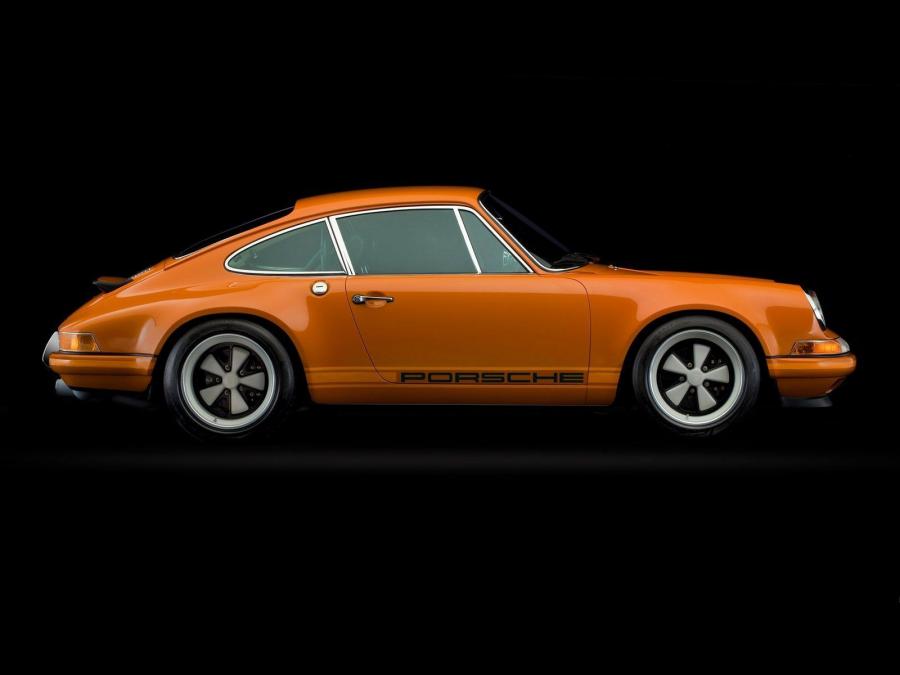  Porsche 911 by Singer 2009 года  (фото 35 из 38)
